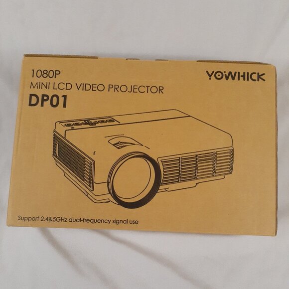 YOWHICK WiFi Bluetooth Projector - NIB - - Picture 1 of 4